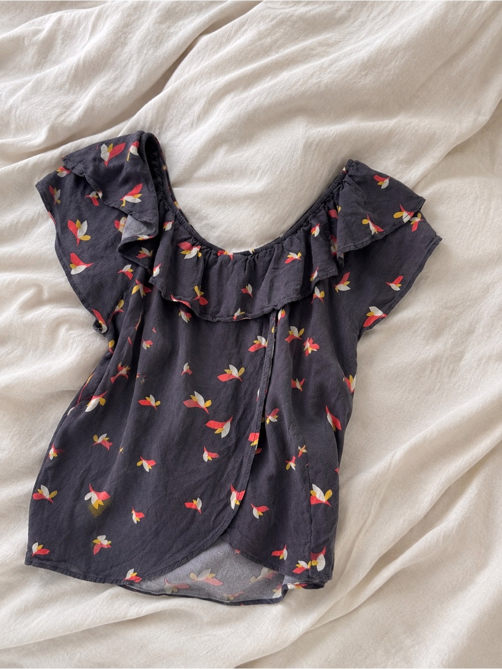 Torrid Black Ruffled Scoop Neck Women’s Top with Red & Yellow Floral Print